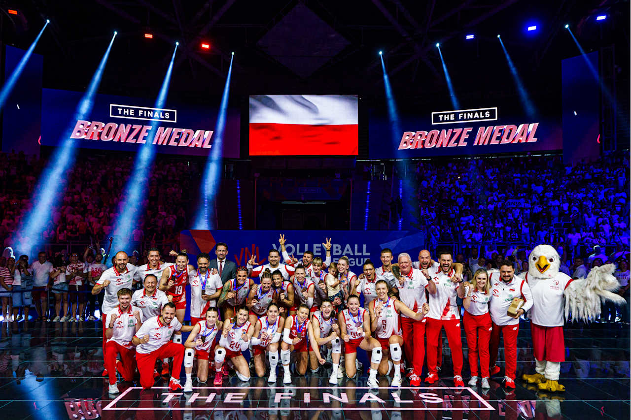 科瓦莱夫斯 科瓦莱夫斯